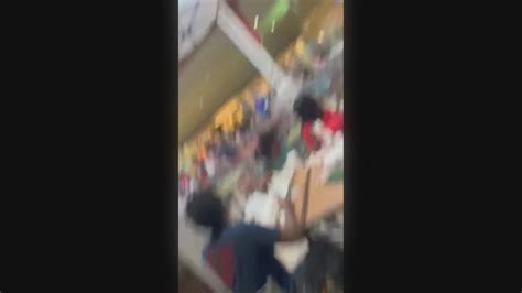 Mississippi mall reopens after reported shooting triggers lockdown ...
