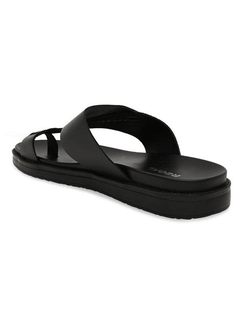 Shop Regal Black Men Textured Leather Sandals Online.