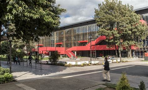 LAND 事务所重建受地震影响的智利学校_设计邦-全球受欢迎的集建筑、工业、科技、艺术、时尚和视觉类的设计媒体