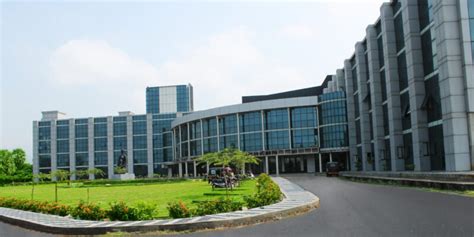 Ahalia Ayurvedic Hospital - Ahalia Health Heritage & Knowledge Village