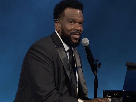 'The Office' star Craig Robinson says he is "quitting comedy" for ...