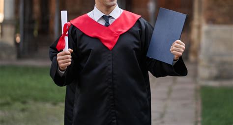 75-year-old man booked for duping people with fake honorary doctorates