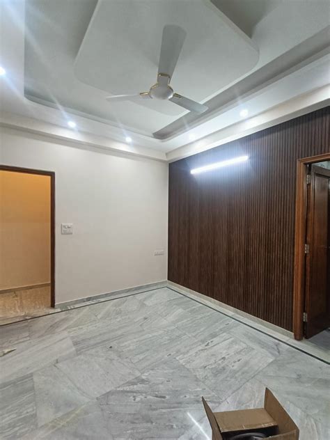 1,871+ 3 BHK Flats for sale near ABW Tower, Hauz Khas, Delhi