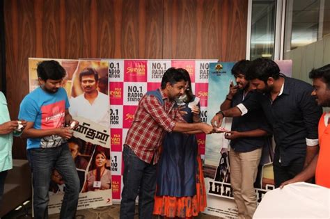 Udhayanithi Stalin, Hansika Motwani at Manithan audio Launch - Photos ...