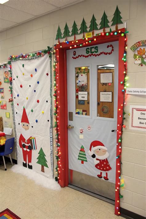 15+ Creative Christmas Classroom Door Ideas