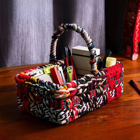 Dining Table Shapes 101: How to Choose the Right Shape & Size for Your ...