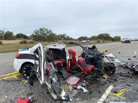 7 killed in head-on crash involving suspected migrant-smuggling vehicle ...
