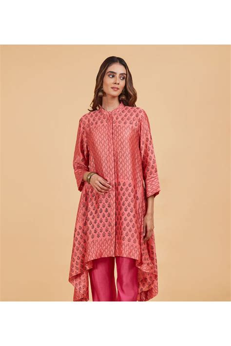 Tops – ptraani.com