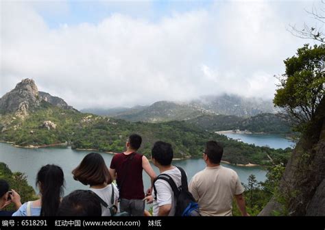 温州茶山水库看风景的人群背影高清图片高清图片下载_红动中国