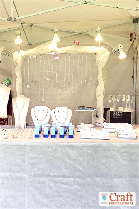 Necklace Display 的图像结果