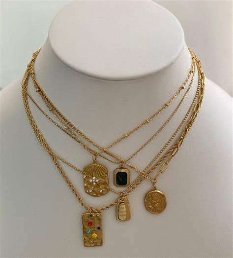 Necklaces – The Haute Bling