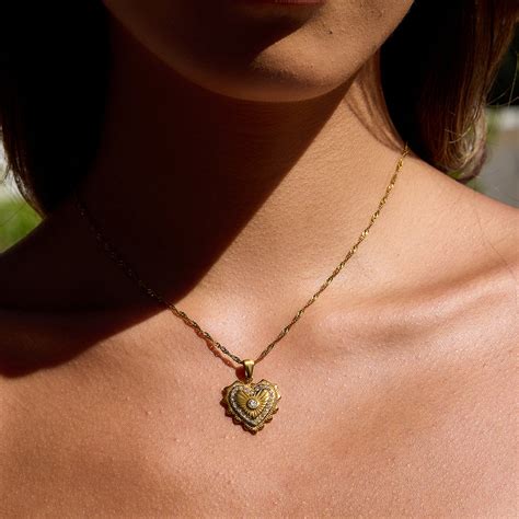 Necklaces – Brisa Studio
