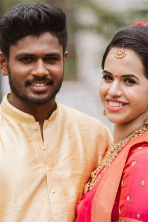 star sports: Get Latest Buzz, Updates, Gossip, Photos & Videos