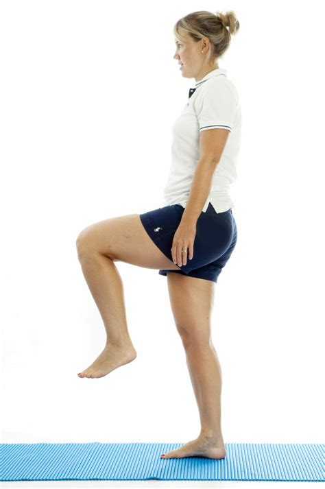 Standing Hip Flexion Hip Flexor Exercises To Strengthen And Stretch