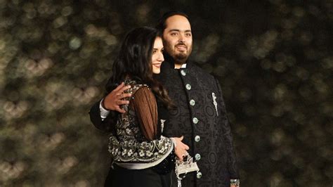 From charter flights to LV bags, 10 ridiculously expensive gifts and ...