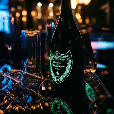 Dom Pérignon Vintage 2015 Luminous Champagne 75cl - Limited Edition ...