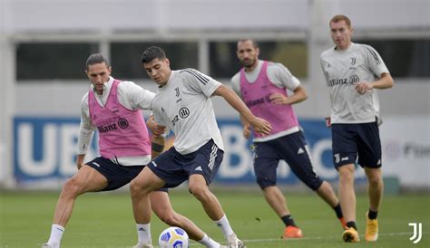Training Center | At work towards Roma-Juve - Juventus