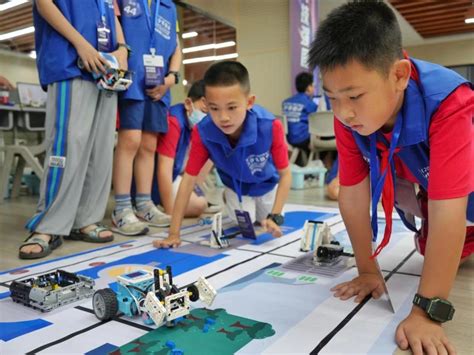 机器人智能搬运、创意天梯挑战……这场青少年人工智能比赛好燃_机器人网