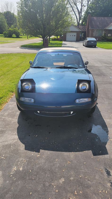 A clean Miata is a happy Miata :) : r/Miata