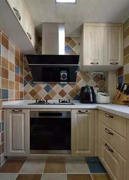 2015新小户型厨房装修设计效果图 现代简约开放式小厨房装修-家居快讯-广州房天下家居装修