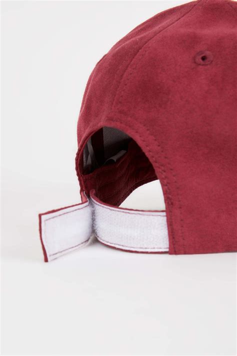 Bordeaux WOMAN Women Cap Hat 2730182 | DeFacto