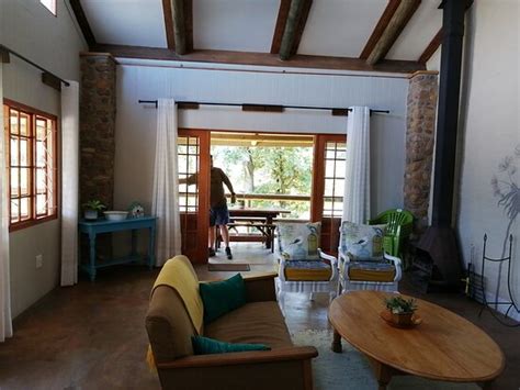 MONT ROUGE COTTAGE (Tulbagh) - Lodging Reviews, Photos, Rate Comparison ...