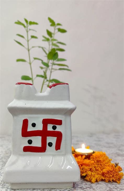 Niyara Small Tulsi Ceramic Pot Small for Indoor, Outdoor,Home Office ...