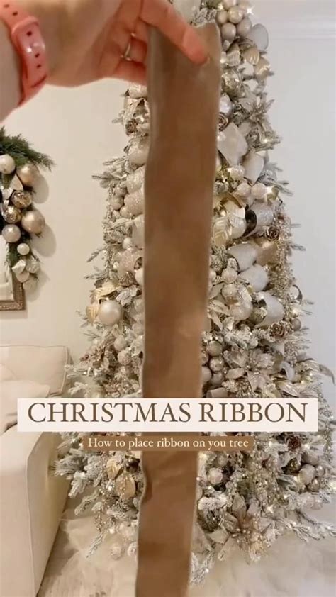 Christmas Tree Ribbon Tutorial 的图像结果