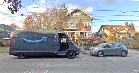 Rivian EDV Test Drive Video: "Driving Amazon’s Electric Delivery Vehicle" | Rivian Forum - R1T ...