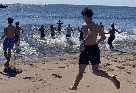 Polar Plunge for John Hudson Dilgen - silive.com