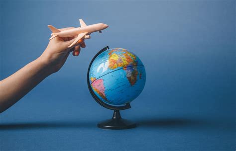 Traveling this holiday season? You might be messaging a lot more than usual