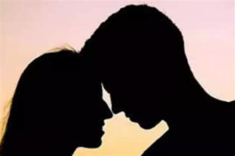 ప్రేమ ఒకరితో...గర్భం మరొకరితో...కానీ పెళ్లి మాత్రం..? కిలాడీ లేడీ ...