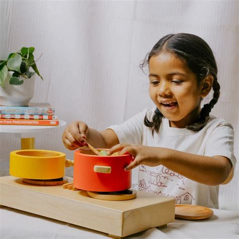 Nesta Toys | Wooden Kitchen Cooking Pretend Play Toy Set | for Ages 3–8 ...