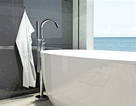 Floor Mount Bathtub Filler SOU45CP-v03 - Groupe BelleFlamme