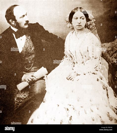 Portrait queen victoria prince albert hi-res stock photography and images - Alamy