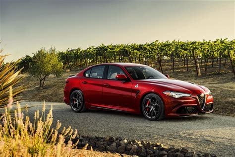 Alfa Romeo Giulia Quadrifoglio Specs, Performance & Photos - autoevolution