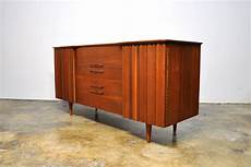 media credenza furniture select modern united furniture credenza bar media media credenza furniture select modern united furniture credenza bar media