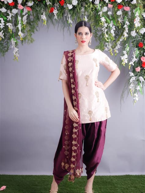 Planning for a Wardrobe Makeover? These Exquisite Kurta Dhoti Designs ...