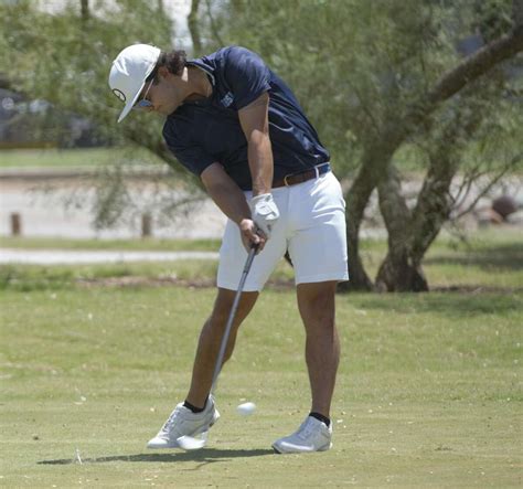 GOLF: Chavez seizes lead at Midland Men’s City Championship