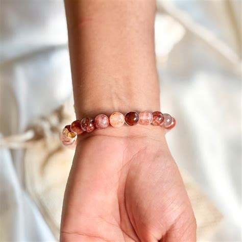 Fire Quartz Round Bead Bracelet - 8mm – The Trivia Store