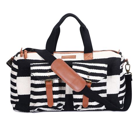 Individual Design: Shop Fresh & Stylish Bags for Men Online in 2024