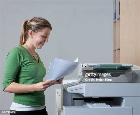 Woman Using Copy Machine 的图像结果
