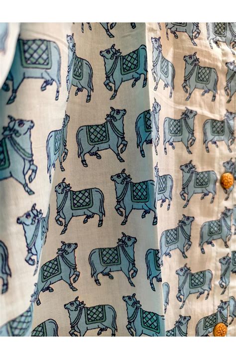 Pichwai Cow Cotton Kurta – Ranga Chakra