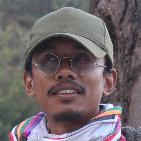 Book Review: 'A Respectable Woman' Weaves a Tragic Tale of Rebellion ...