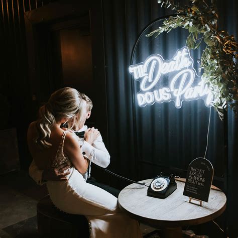 CALLEO Audio Guest Book for Weddings