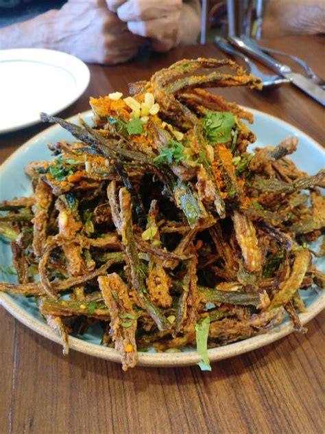 Get Yourself A Slice Of Mumbai's Vibrant Food Culture At Bombay Vintage ...