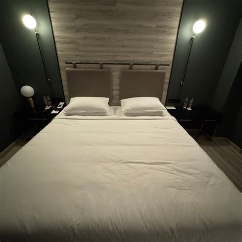 VIVANTA MEGHALAYA, SHILLONG - Hotel Reviews, Photos, Rate Comparison ...