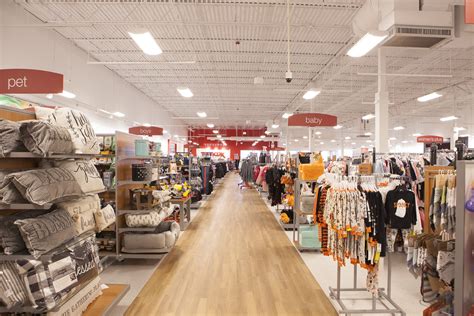 Glen Hollow Shopping Center - TJ MAXX - D. Joseph Construction