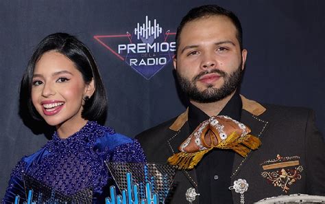 Leonardo Aguilar responde si tiene celos del éxito de su hermana Ángela ...