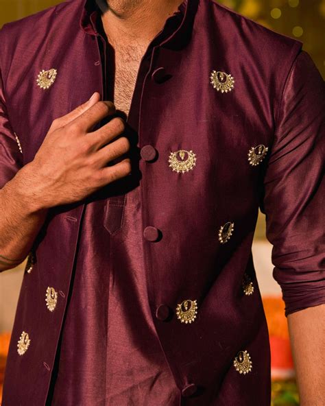 Shop Parakram Plum Embroidered Chanderi Jacket And Kurta Set for Men ...
